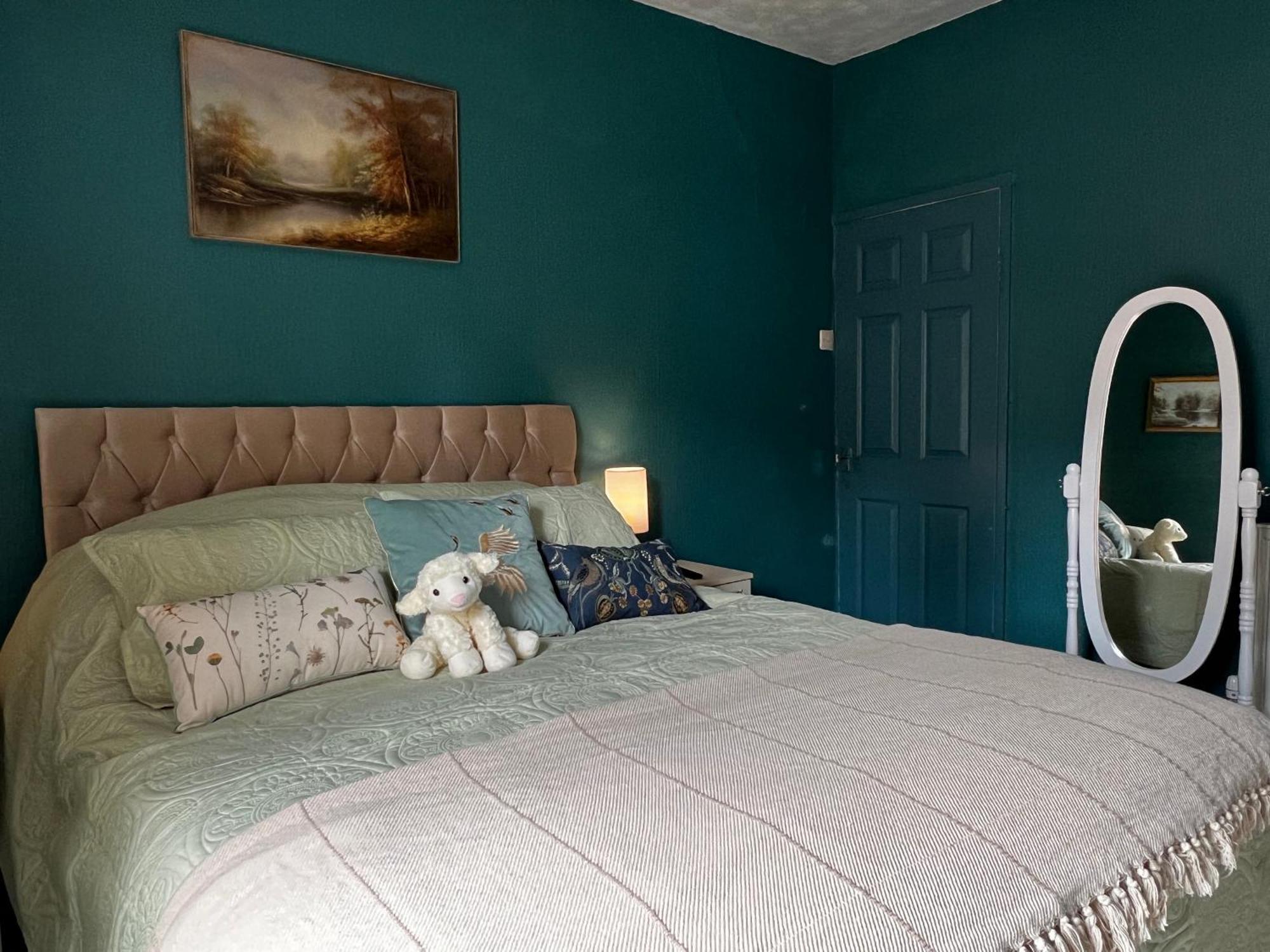 Robin'S Hollow: 2Bd Home Near Wrexham Afc Bagian luar foto